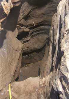 Crevice 1