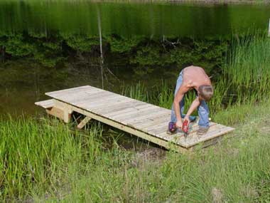 Chris-Dock